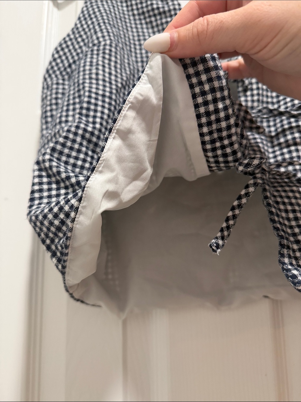 Hollister Gingham Tie-Front Crop Top Small - Picture 3 of 5